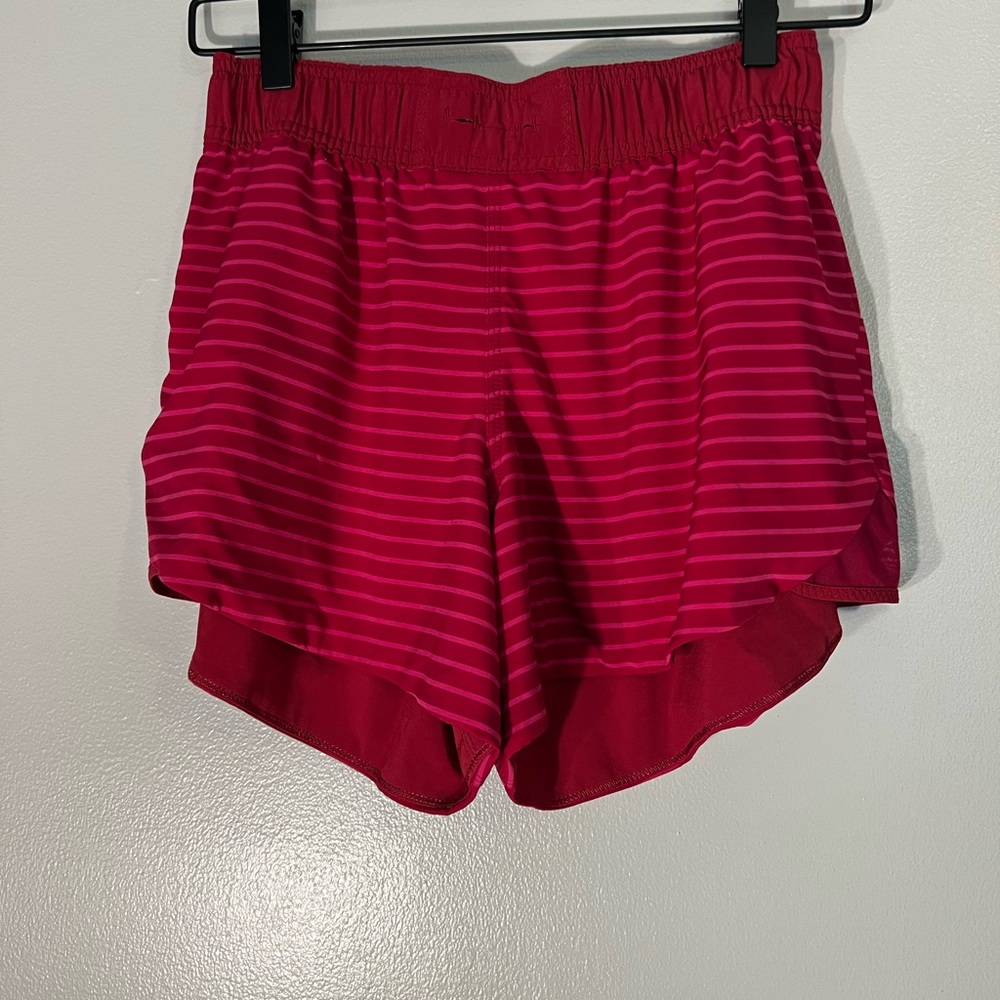 Lululemon Go the Distance Short Reversible
